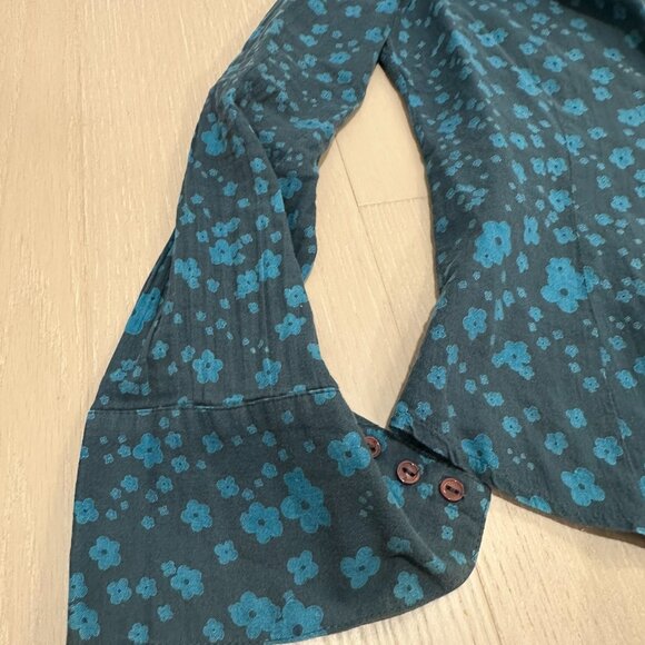 Vintage H&M Millennial Floral Button Down - Picture 4 of 6